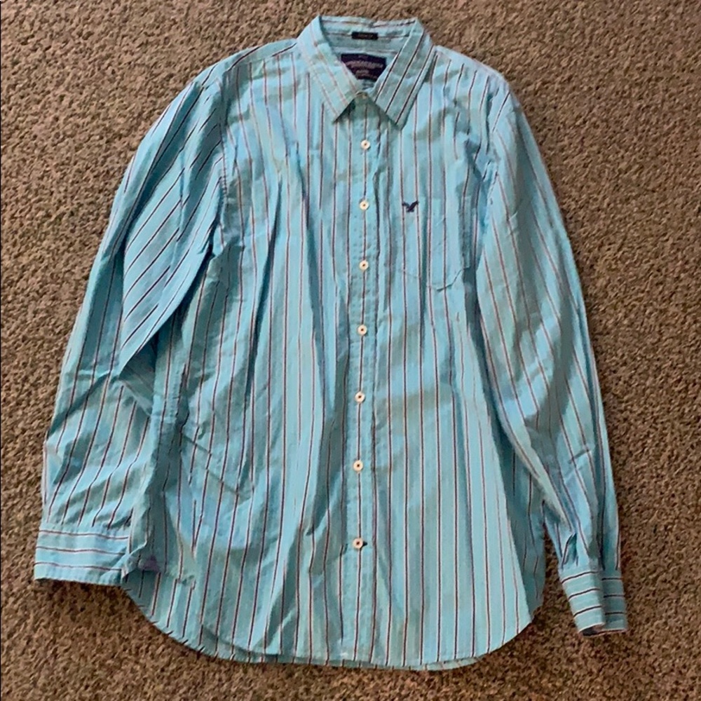 AE button down